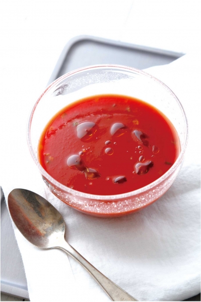 ガスパチョ風トマトスープ